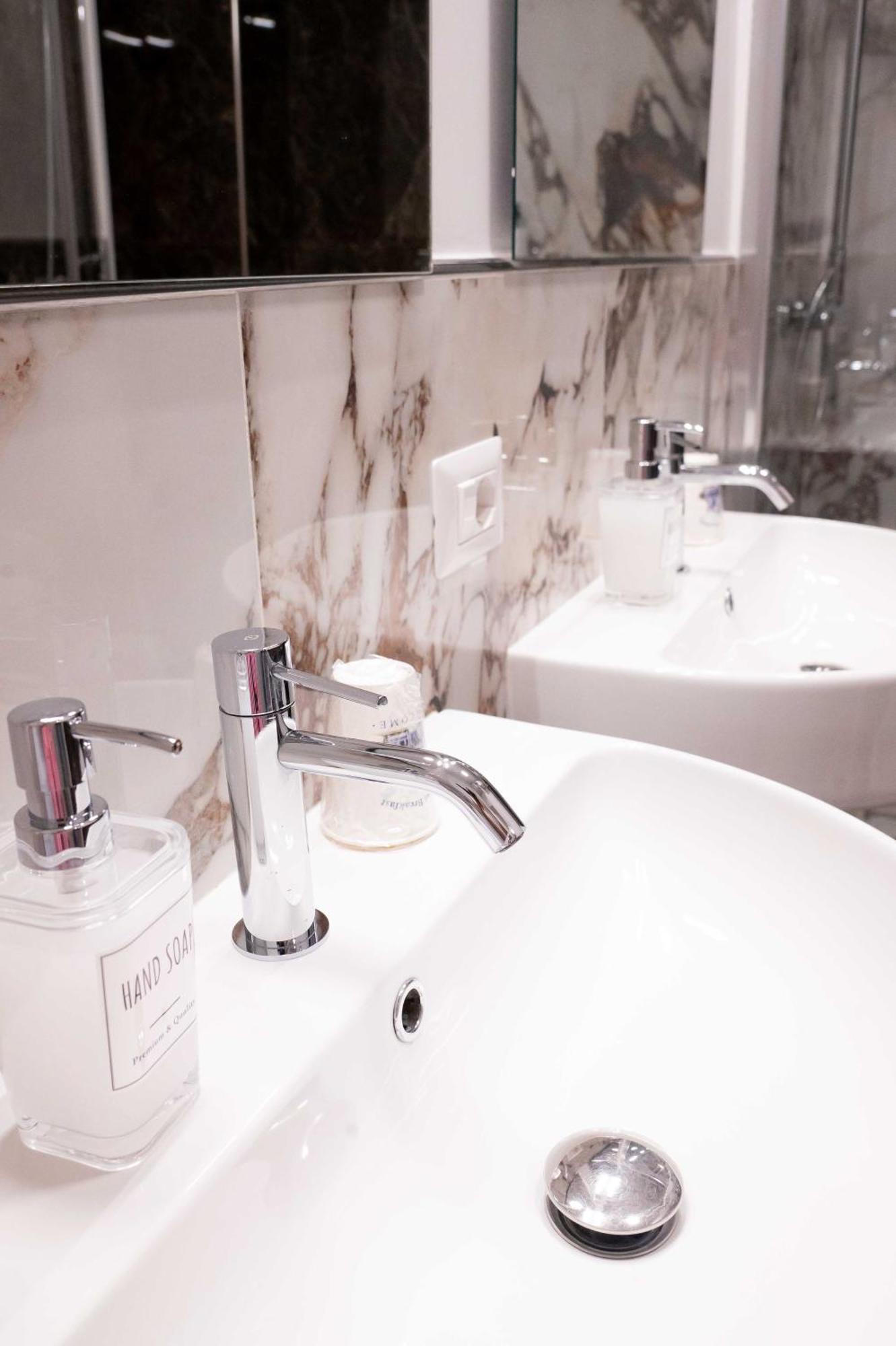 Antonella Apartment Rome Bagian luar foto